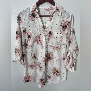 Maurices White and Pink with Polka Dots Long Sleeve Button Down‎ Blouse Small